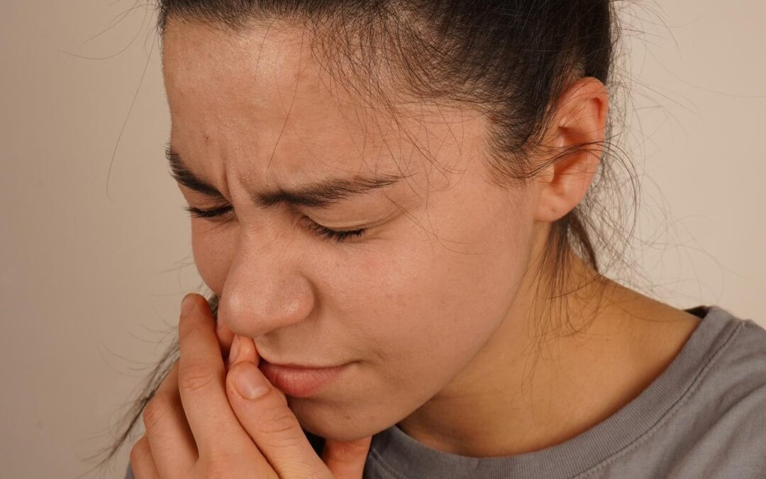 Toothache at 2am? Your Body’s Midnight Message—and How to Answer It