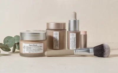 un-bodegon-de-maquillaje-minimalista-con-envases-d-1767391096155